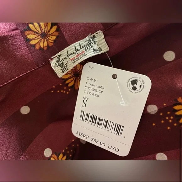 💗Free People. Pajama party print Set Intimates and sleepwear. Color: wine combo